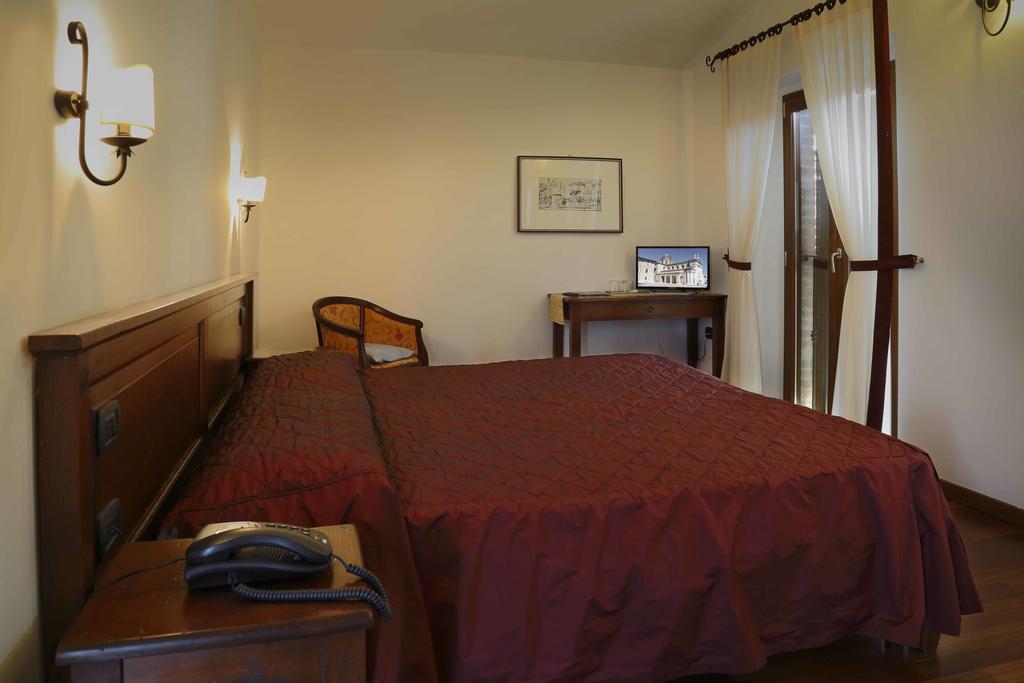 Casa rural Colleverde & *